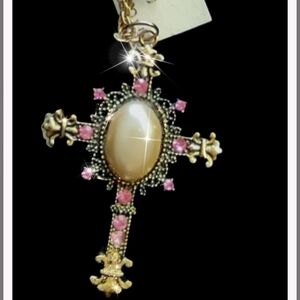 Pearl on Antique Gold Cross Pendant Pink Rhinestones